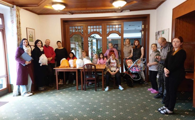 Sociální pracovníci Center pomáhají i přímo v terénu